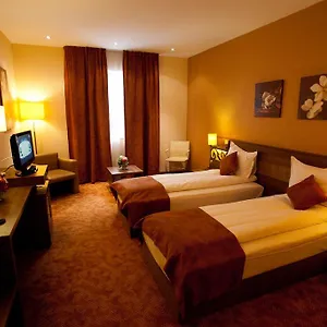 https://top-rooms-aparthotel.bucharesthotelsnow.com